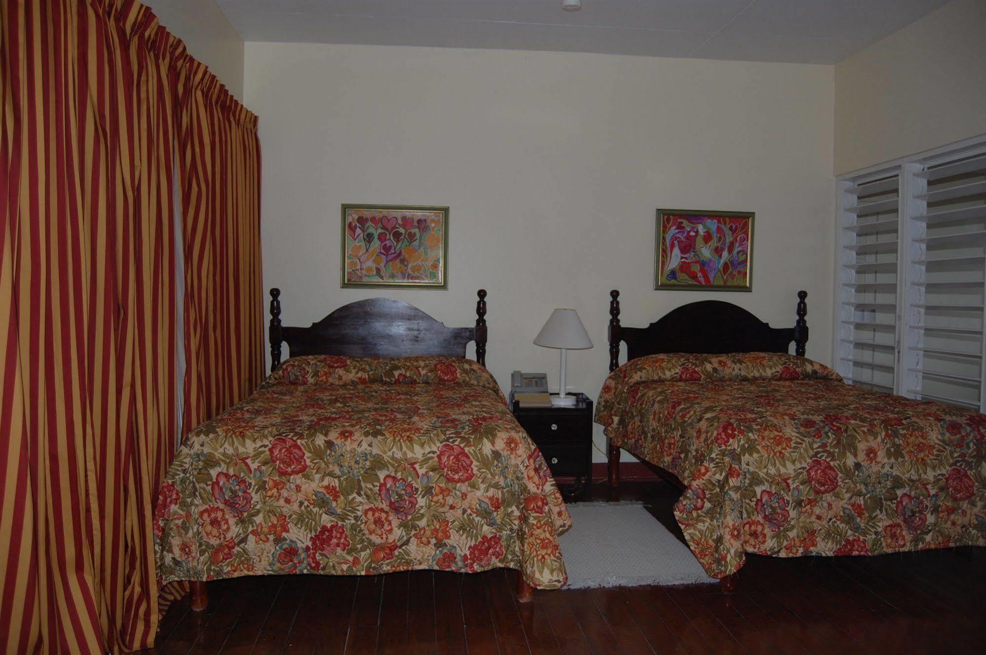 Inn At Shaw Park Gardens & Waterfalls Ocho Rios Luaran gambar