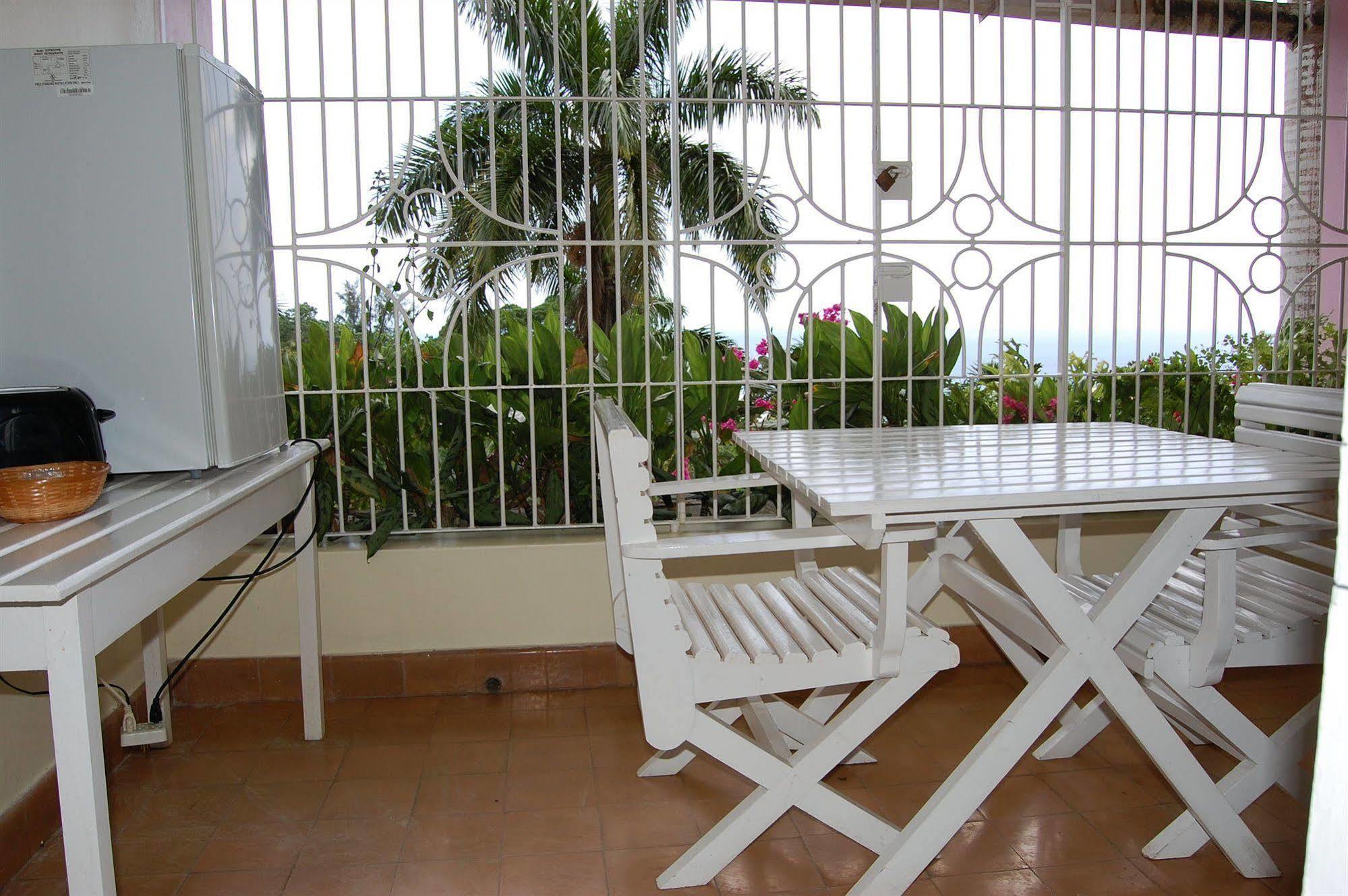 Inn At Shaw Park Gardens & Waterfalls Ocho Rios Luaran gambar